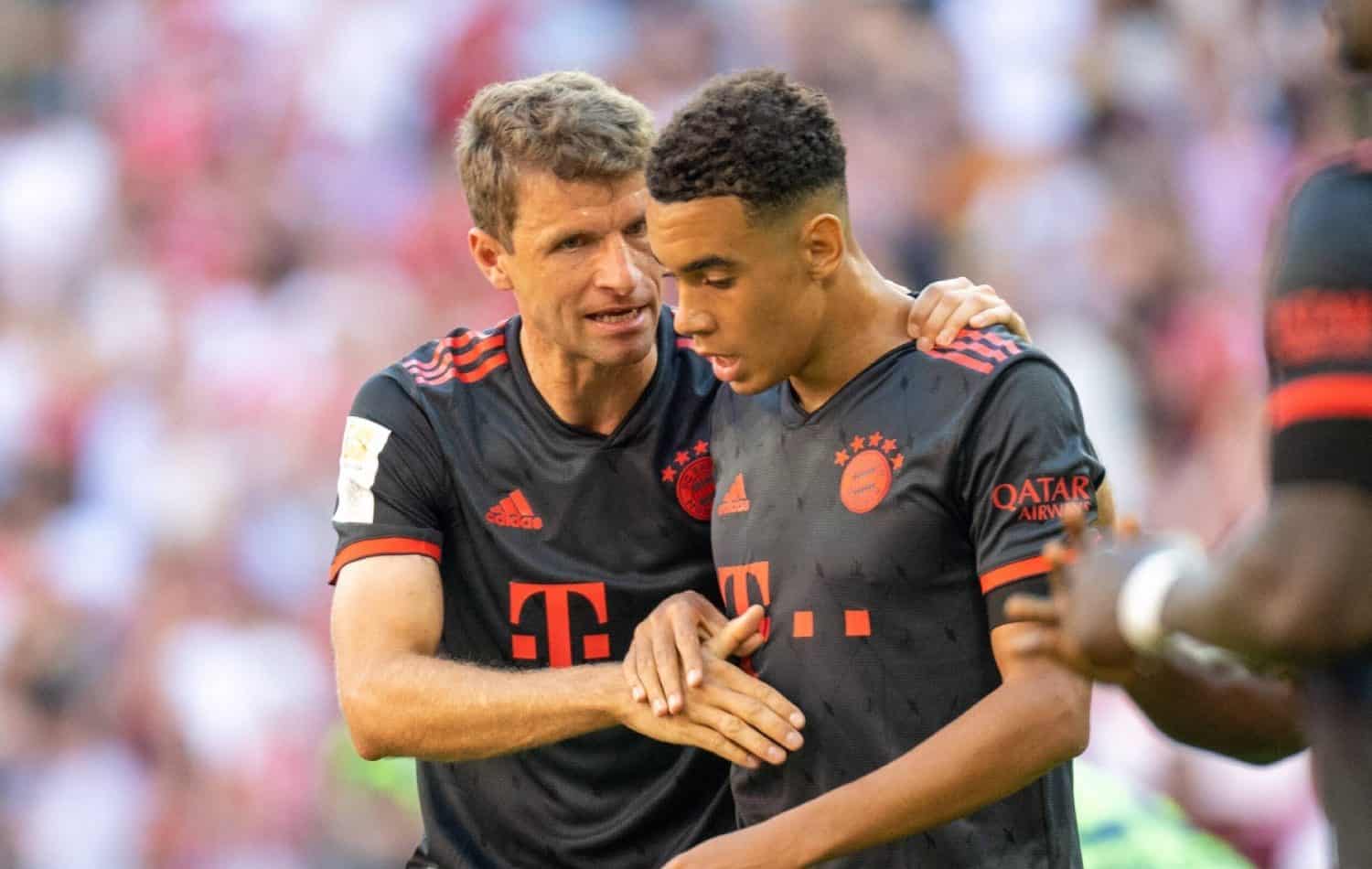 Thomas Müller und Jamal Musiala
