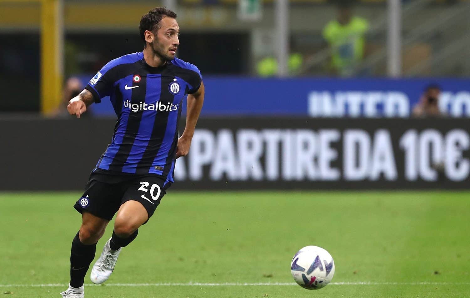 Hakan Calhanoglu