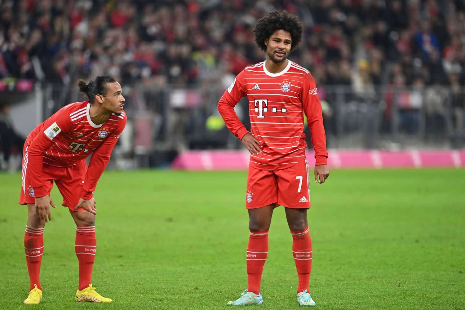 Leroy Sane und Serge Gnabry