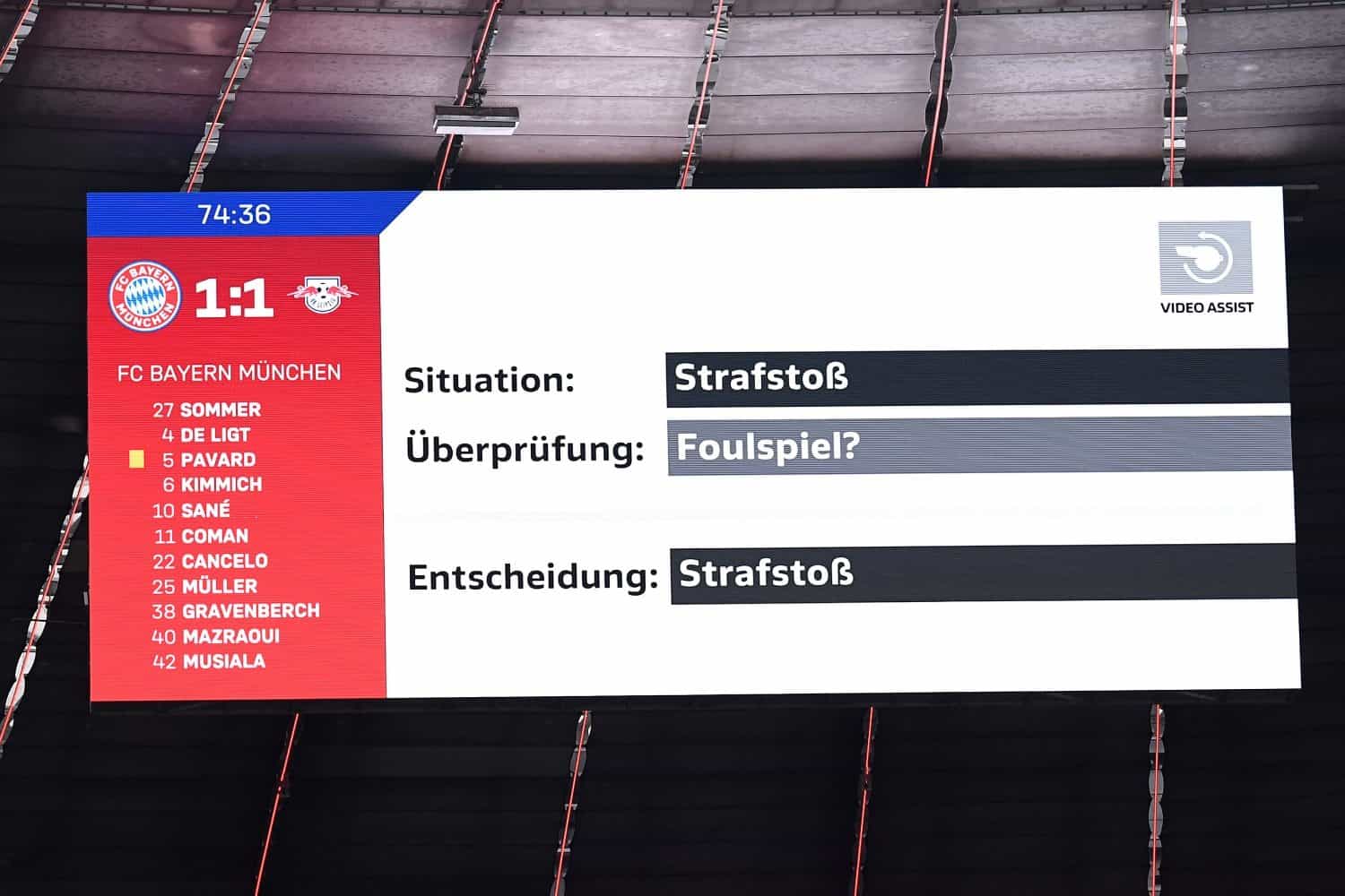VAR Allianz Arena