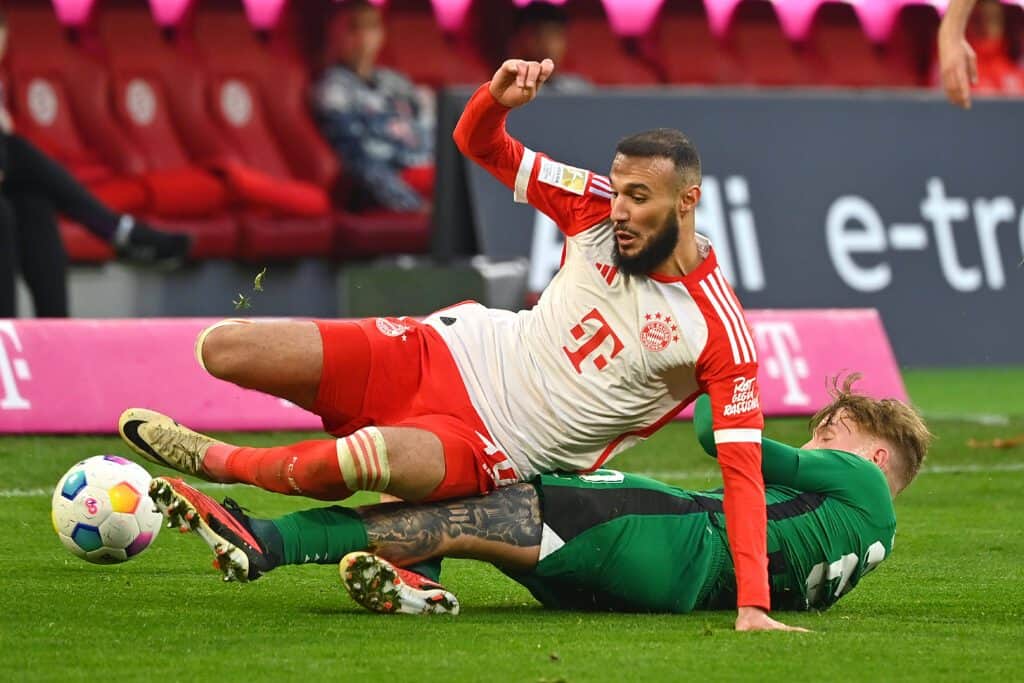 Noussair Mazraoui