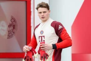 Jonas Urbig