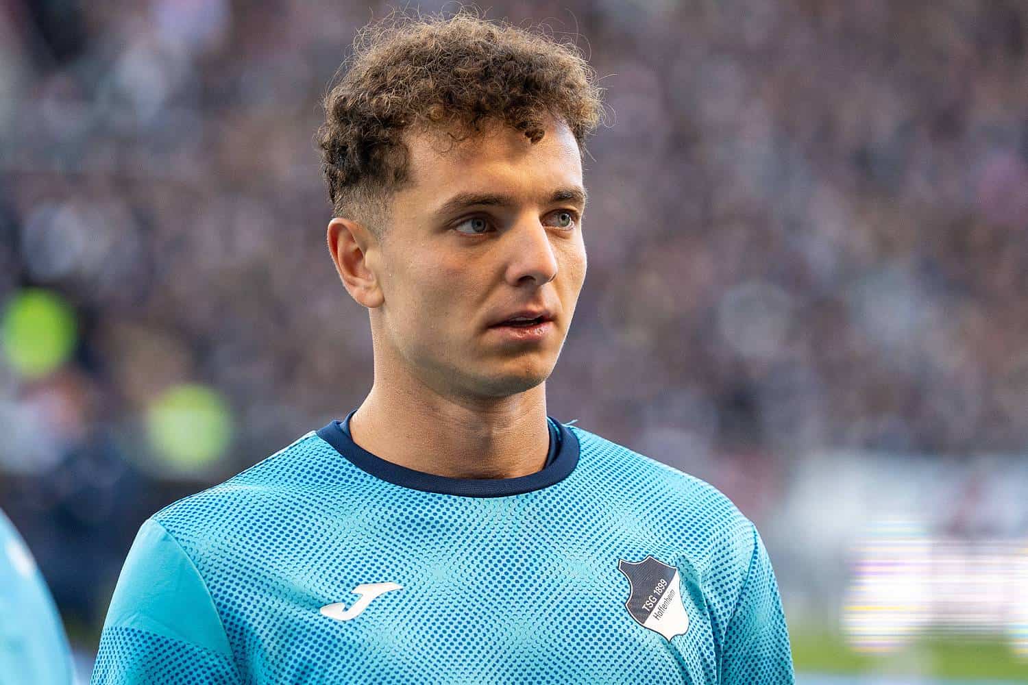 Fisnik Asllani