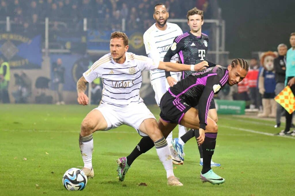 Leroy Sané (42)