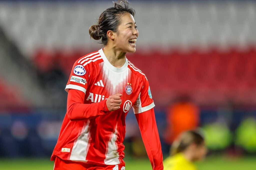 Momoko Tanikawa