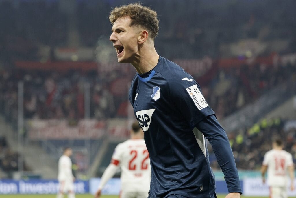 Fisnik Asllani