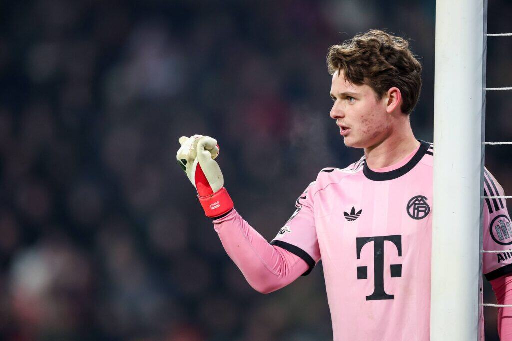 Jonas Urbig
