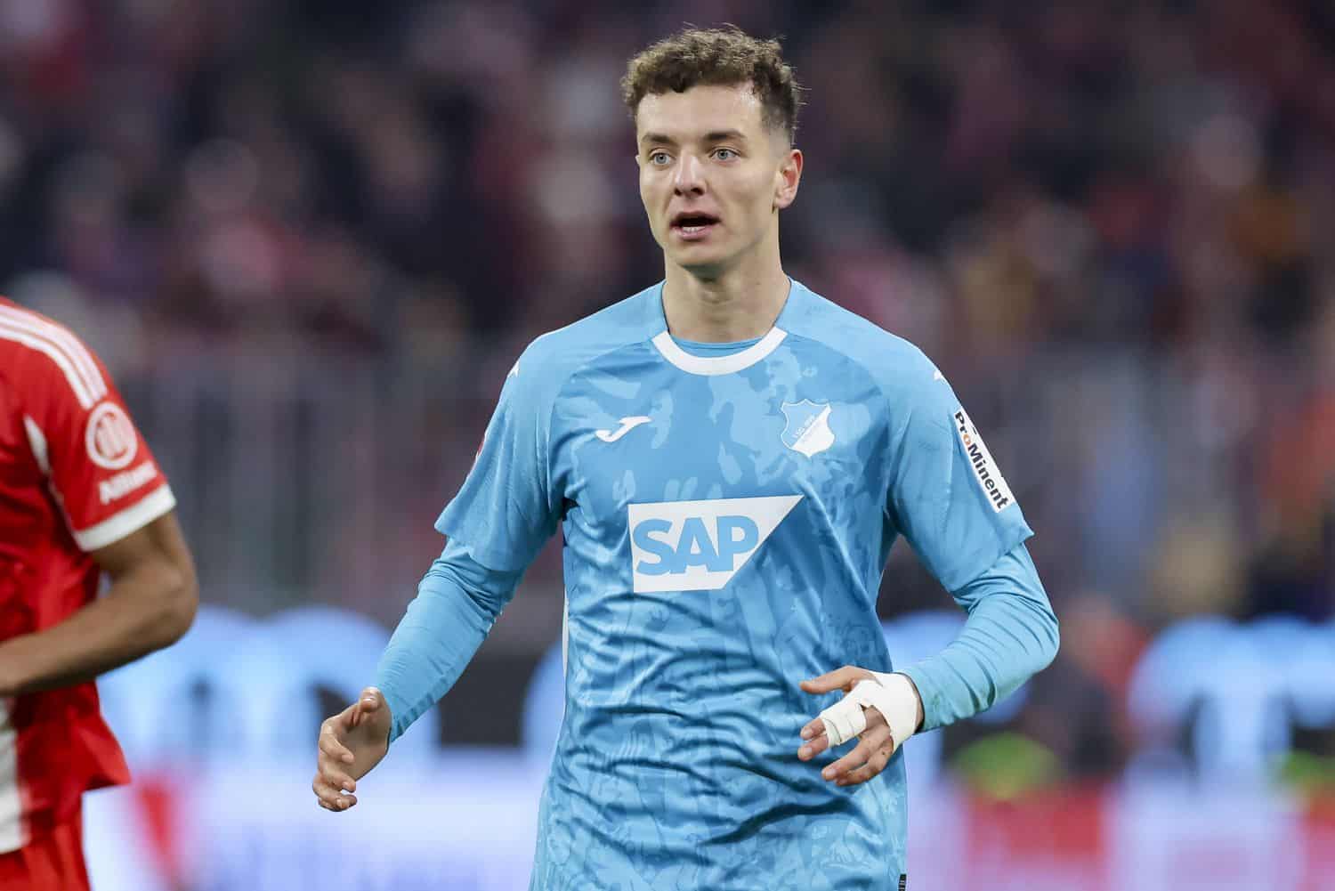 Fisnik Asllani