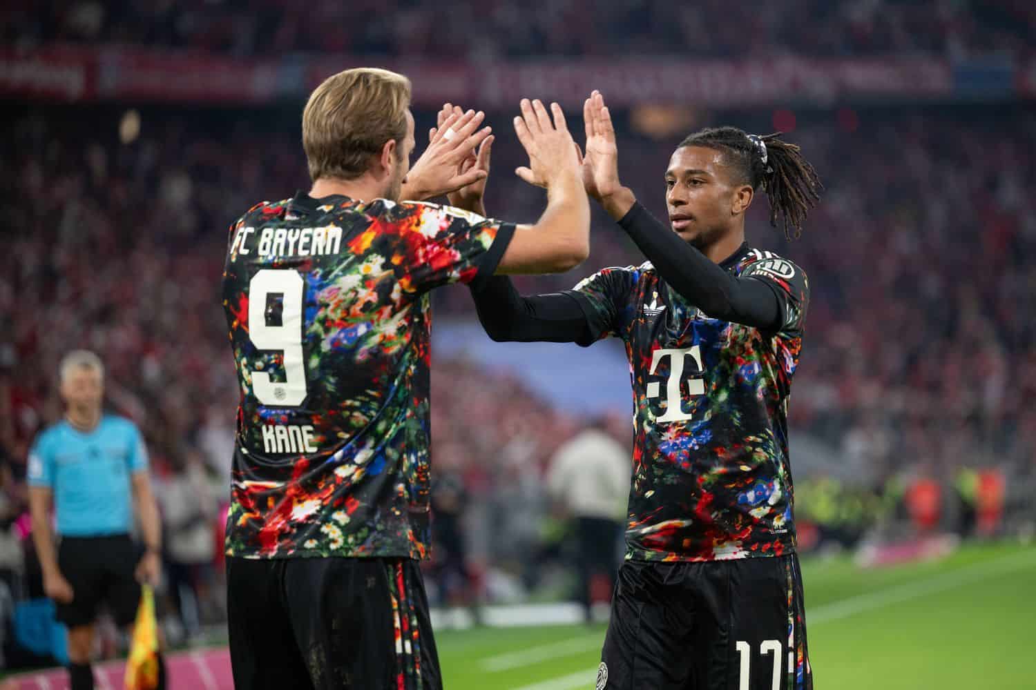 Harry Kane, Michael Olise, Jubel